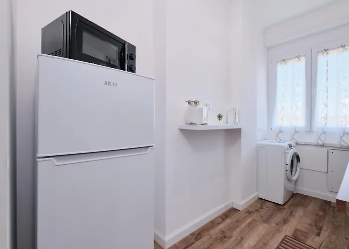 Sunflower House Апартаменты